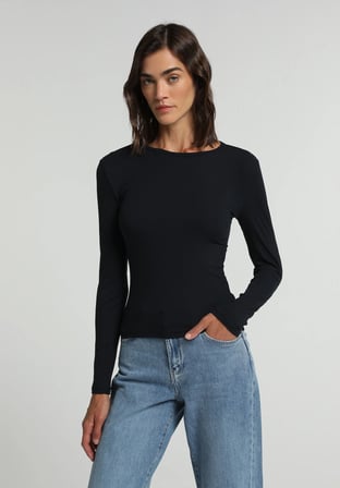 Slim Fit Yuvarlak Yaka Düz Kadın Siyah Uzun Kol Tişört