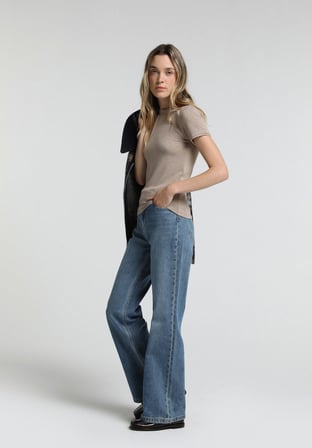 Slim Fit   Kadın Bej  Tişört