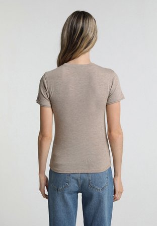 Slim Fit   Kadın Bej  Tişört