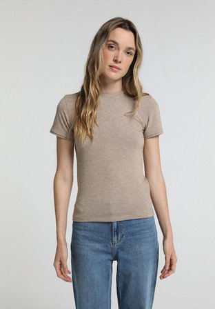 Slim Fit   Kadın Bej  Tişört