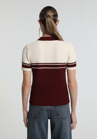 Slim Fit Polo Yaka Çizgili Kadın Bordo Kısa Kol Kazak