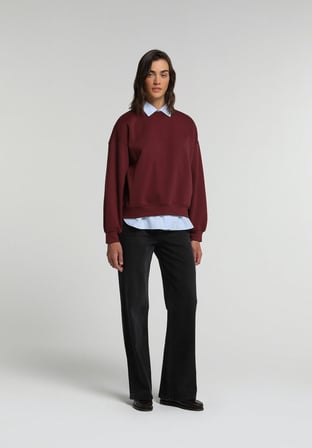 Oversize Fit Yuvarlak Yaka Nakışlı Kadın Bordo Sweatshirt