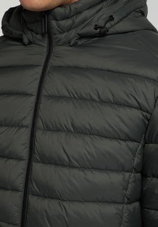 Slim Fit Kapüşonlu Fermuarlı Astarlı  Erkek Yeşil Mont