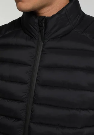 Slim Fit Dik Yaka Fermuarlı Astarlı  Erkek Siyah Yelek