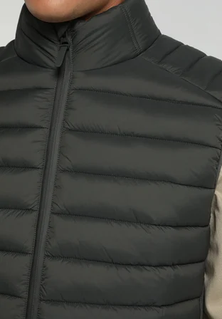 Slim Fit Dik Yaka Fermuarlı Astarlı  Erkek Yeşil Yelek