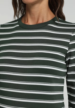Slim Fit Yuvarlak Yaka Çizgili Kadın Yeşil Uzun Kol Tişört