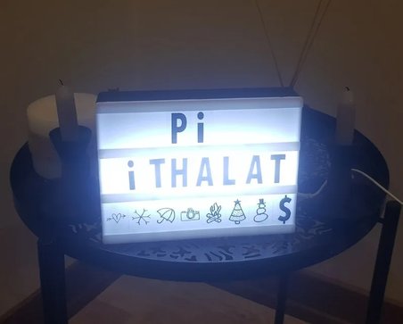 Cinematic Harflerle Işıklı Mesaj Veren Light Box Led Pano A4