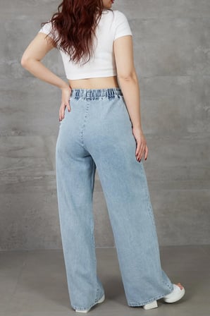 Kadın Beli Lastikli Rahat Kesim Kot Pantolon