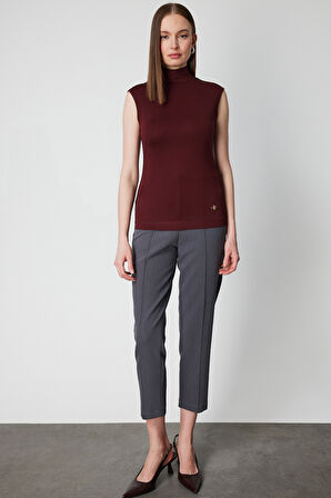 ON TRİKO Dik Yaka Kolsuz Basic Bluz 61432-26k