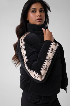 GUESS Yüksek Yakalı Şişme Mont V5BL11WGYC2