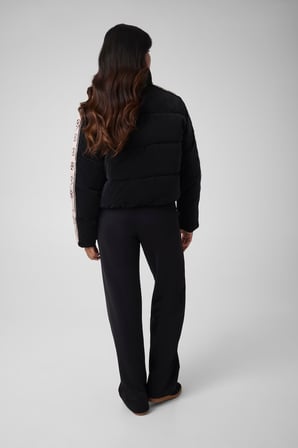 GUESS Yüksek Yakalı Şişme Mont V5BL11WGYC2