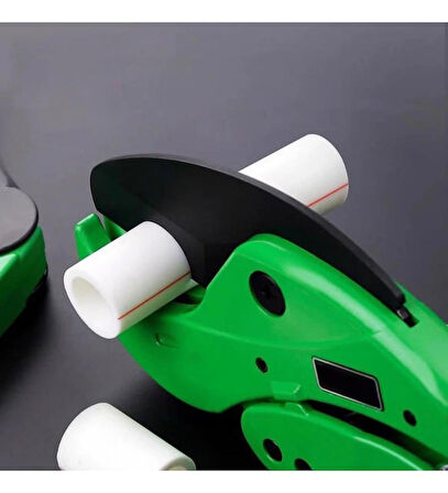 CMC PVC Boru Kesme Makası – 42 mm Ergonomik ve Güçlü Kesim Performansı