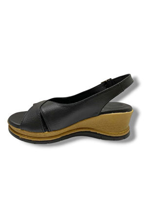 C-Shoes KA06-25 Deri Anatomik Dolgu Topuk Kadın Sandalet