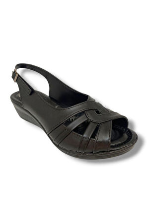 Fears 0057-25 Deri 4 Bant Dolgu Topuk Kadın Sandalet