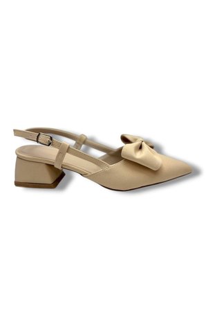 C-Shoes EU141-26 Saten Papyonlu Kısa Kare Topuk Arkası Açık Kadın Ayakkabı