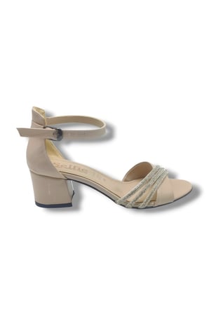 Selfie 4265-26 Rugan Taşlı Çapraz Bant Orta Topuk Fashion Kadın Sandalet(5,5cm)