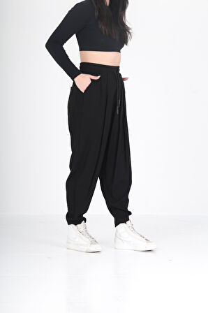 Bürümcük Kumaş Siyah Pileli Jogger Pantolon