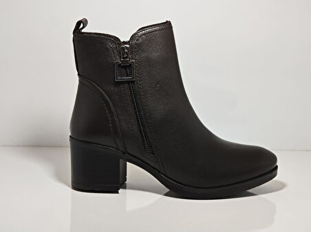 Castleblack 92163-1 Kahve Kadın Kışlık Deri Bot