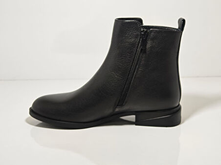 Castleblack 27492-1 Siyah Kadın Kışlık Deri Bot