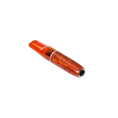 Şahin Edge 9mm Filtreli 7mm Uçlu Akrilik Saplı Sigara Ağızlığı 250565