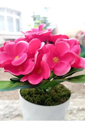 Kadife Dokulu Dekoratif Yapay Menekşe fuşya renkli  – 18 cm x 18 cm, Plastik Saksı