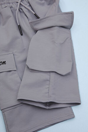 Koyu Gri Cebi Yazı Baskılı Beli Lastikli Erkek Çocuk Şort 21172