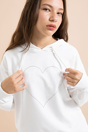 Beyaz Kalp Desenli Kapüşonlu Kız Çocuk Eşofman Takımı 21257