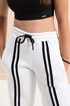 Beyaz Önü Şeritli Geniş Paça Şardonlu Kız Çocuk Basic Eşofman Altı 21277