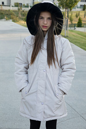 Bej Çıtçıtlı Cepli Esnek Bel İçi Kürklü Kız Çocuk Kapüşonlu Mont 21302