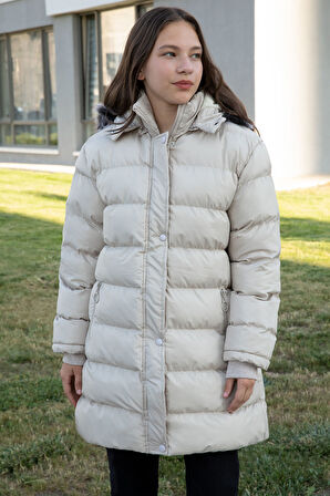 Krem İçi Kürklü Çıtçıtlı Kapüşonlu Kız Çocuk Şişme Mont 21316