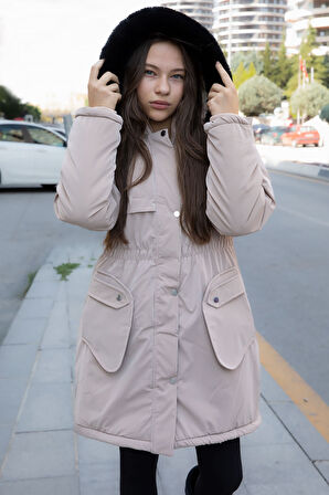 Kahverengi Cep Detaylı İçi Kürklü Çıkarılabilir Kapüşonlu Kız Çocuk Şişme Mont 21340