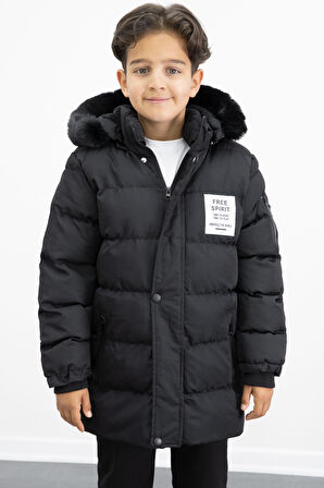 Erkek Çocuk Siyah Yazılı Arma Detaylı İçi Kürklü Kapüşonlu Şişme Mont 21341
