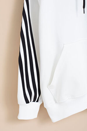 Beyaz Şerit Detaylı Yazı Baskılı Kapüşonlu Erkek Çocuk Eşofman Takımı 21450