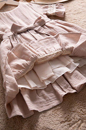 Kahverengi Kolları Dantel Detaylı Kuşaklı Kız Çocuk Müslin Elbise 22669