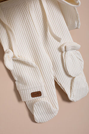 Bej Petekli 10'lu Bebek Hastane Çıkışı Seti Unisex 23331