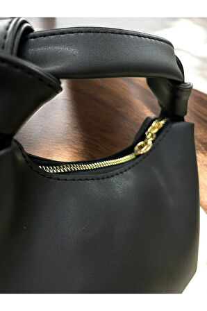Kadın  El ve Omuz Çantası Şık Tasarım Yeni Sezon Ürün  En:24cm  Yükseklik:17cm