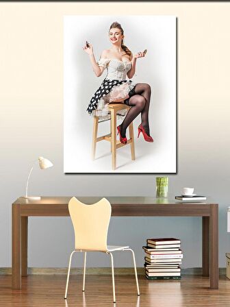 Kanvas Tablo Pin Up Kızı 