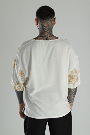 Sarı Nakış İşlemeli Oversize T-Shirt