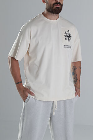 Halı Desenli Bej Tasarım T-Shirt