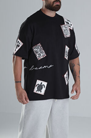 Yama Desenli Siyah Tasarım T-Shirt