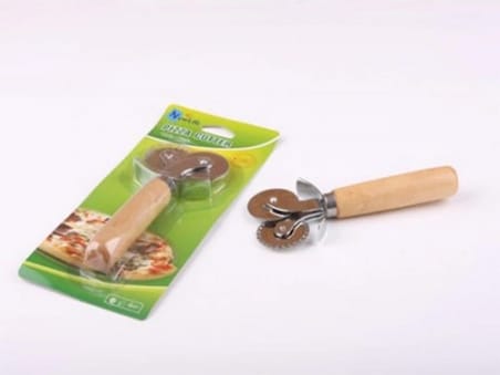 Pizza Kesici Ve Hamur Ruleti