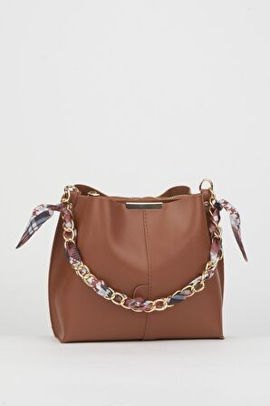 Kadın Taba Fularlı Zincir Aksesuarlı Yumuşak Deri 3 Bölmeli El Kol Ve Omuz Çantası