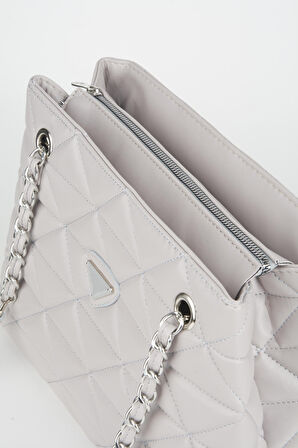 Acık Gri Deri Kapitone 3 Bölme Fermuar Kapama Zincir Askılı Astarlı El Kol Ve Omuz Çantası