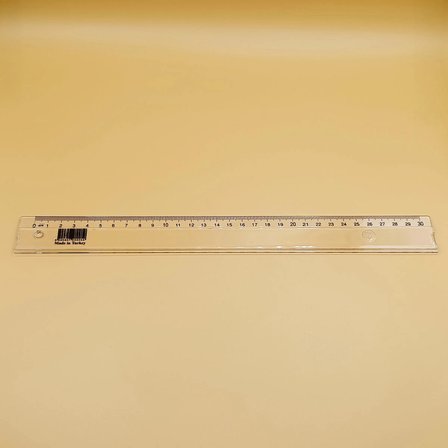 30 cm Şeffaf Plastik Cetvel – Okul, Ofis ve Çizim İçin Ölçü Cetveli