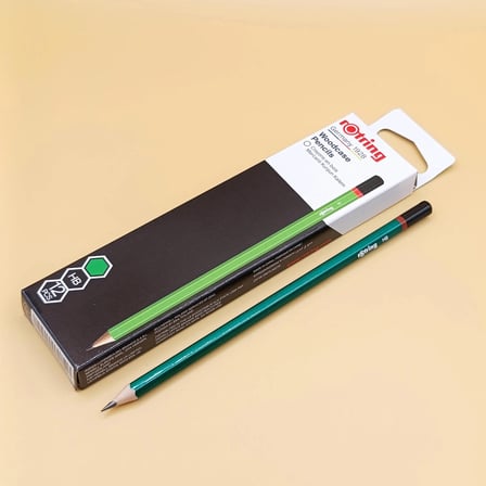 Rotring HB Kurşun Kalem 12’li Kutu –  Yeşil Renk Ahşap Gövdeli Çizim ve Yazı Kalemi