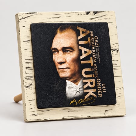 Atatürk Portreli Dekoratif Taş Tablo 12,5x12,5 cm – Masaüstü ve Duvar Kullanımlı