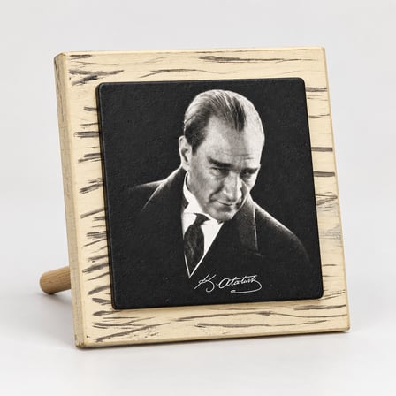 Atatürk Portreli Dekoratif Taş Tablo 12,5x12,5 cm – Masaüstü ve Duvar Kullanımlı