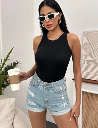 Kadın Esnek Crop Halter Yaka Fitilli Örme Bluz (ŞERİCE MAĞAZAMIZDA FARKLI RENKLER MEVCUTTUR)
