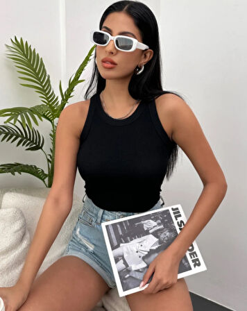 Kadın Esnek Crop Halter Yaka Fitilli Örme Bluz (ŞERİCE MAĞAZAMIZDA FARKLI RENKLER MEVCUTTUR)