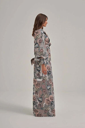 Özel Çiçek Desen Kol Fiyonk Detaylı Jakar Kumaş Uzun Ceket